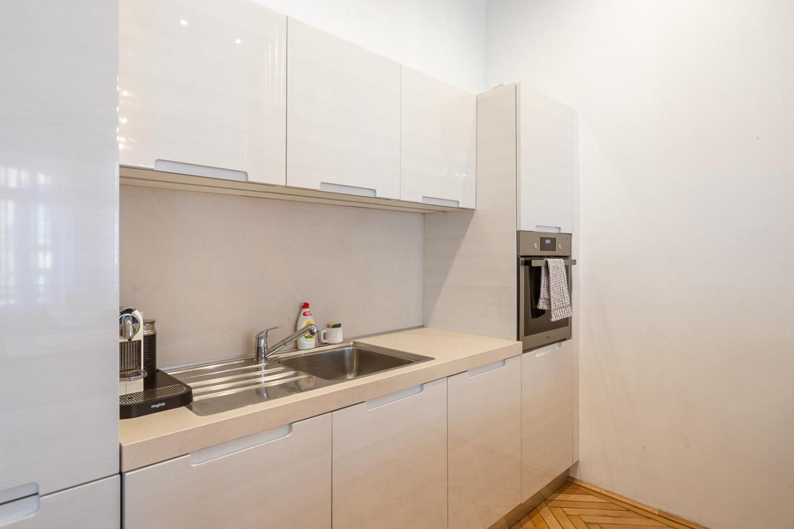 Garys Bright And Spacious Two Bedroom Flat Near Danube 부다페스트 외부 사진